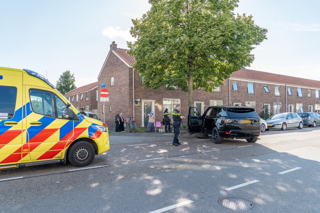 Flashphoto_Bilitonlaan_rangerover02.jpg