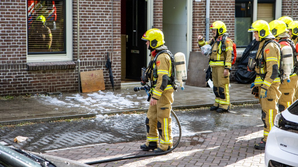 brandweer lokaliseert lek