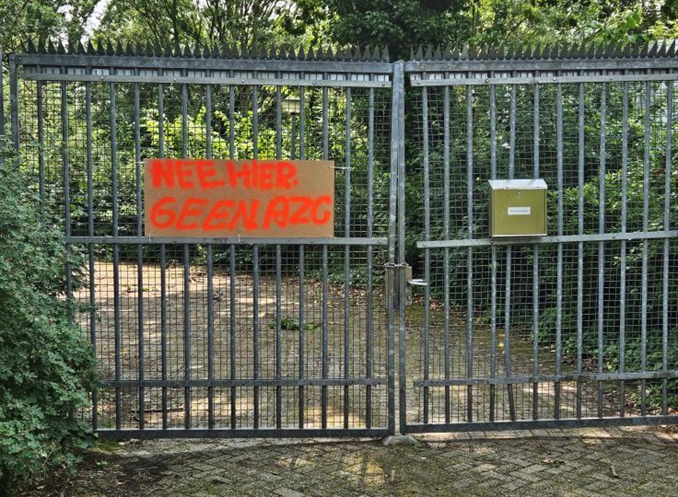 protestbord_zuidbuurthoeve.jpg