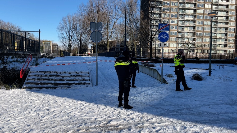 Politie bevestigt: man overleed na mishandeling vanwege sneeuwbalruzie