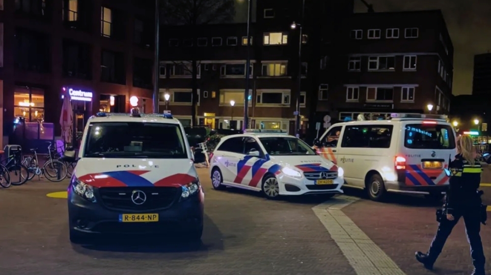 Golf aan berovingen in Schiedam: politie houdt twee tieners aan