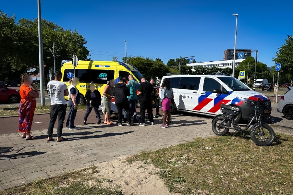 Fatbiker naar ziekenhuis na aanrijding met auto