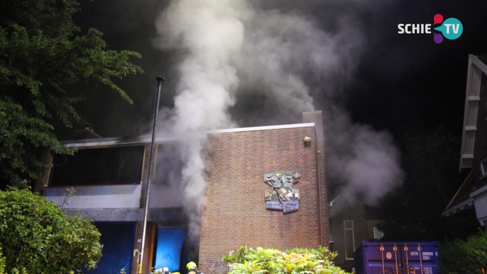 Forse brand in woning BK-laan