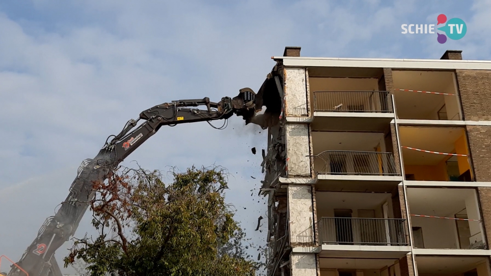 Gebied Parkweg Midden tegen de vlakte