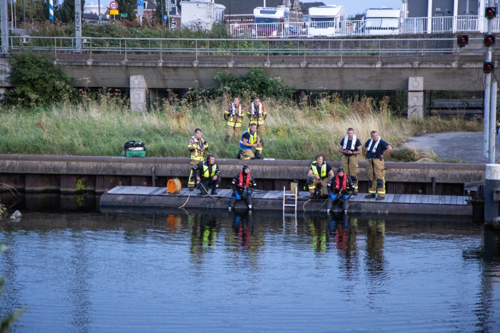 Duikteam ingezet na vondst fiets op Vlaardingse kade