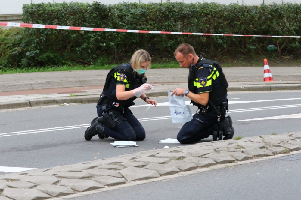 Politie zoekt getuigen schietpartij Spoorstraat