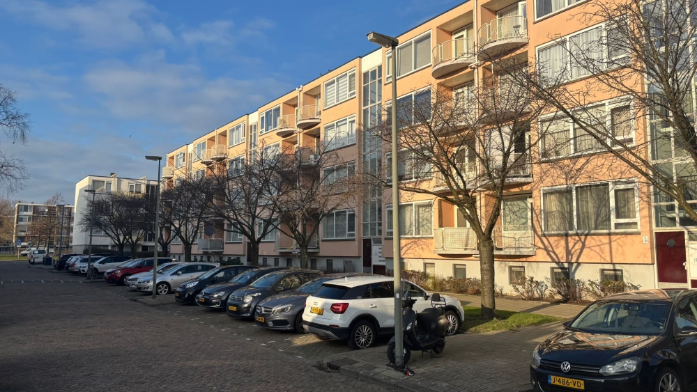 Overleden persoon gevonden in woning na melding gaslucht in Schiedam