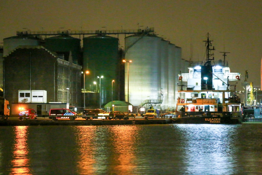 Er broeit wat in de Vlaardingse Koningin Wilhelminahaven