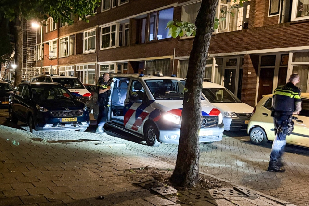 Automobilist rijdt in de nacht slingerend door Schiedam en wordt aangehouden