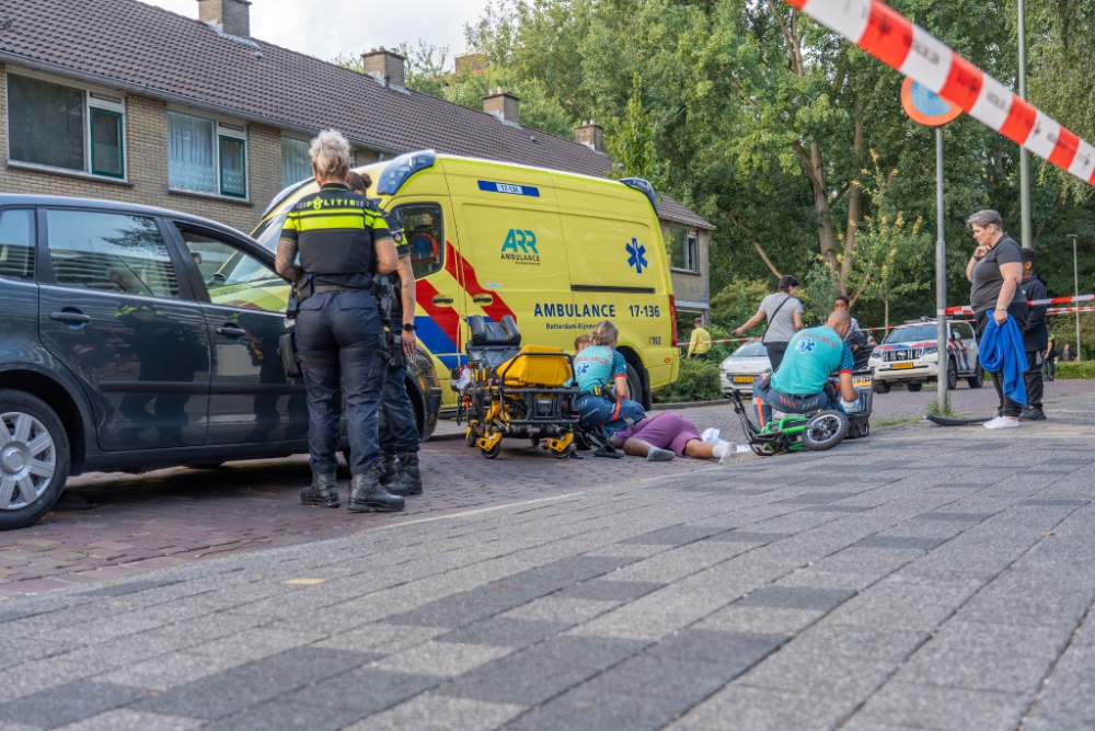 Jongen gewond na botsing op Aalscholverlaan in Vlaardingen