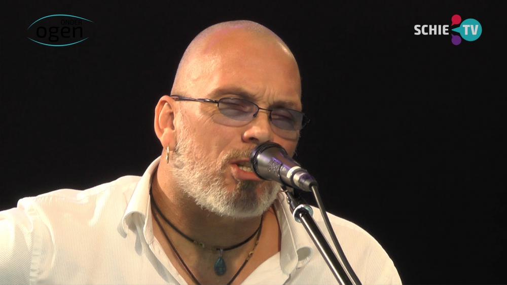 Live optreden Rob Hendrikse met het nummer Ain't No Grave