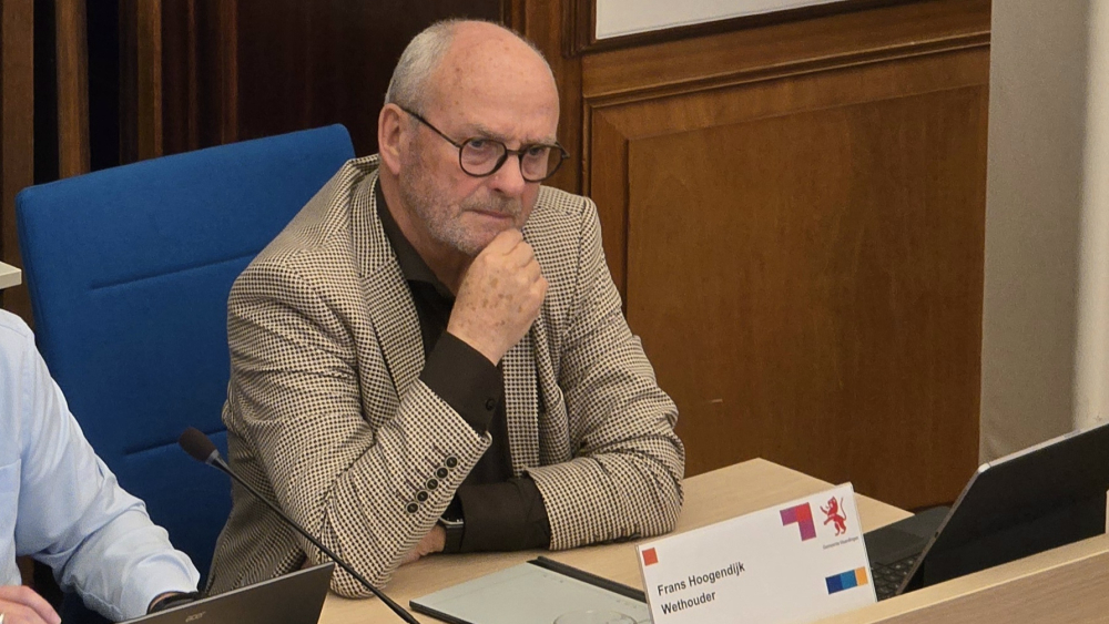 Wethouder Hoogendijk over zwembad: ‘Stichting De Kulk heeft voorkeur voor renovatie’