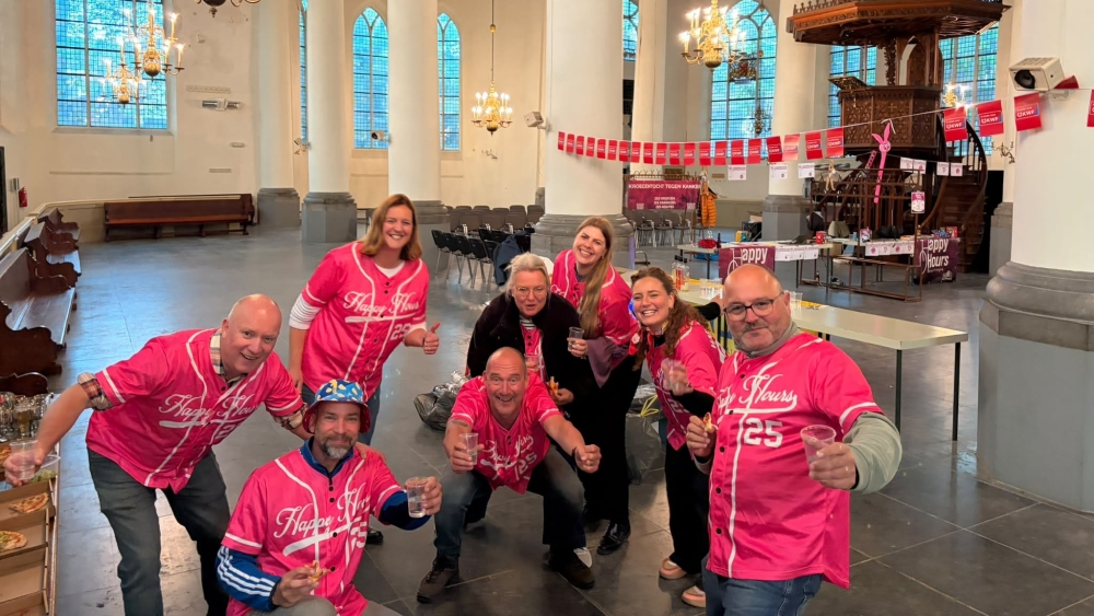 ‘Happy Hours’ brengt 20.000 euro op: ‘Trots dat Vlaardingen opstaat tegen kanker’