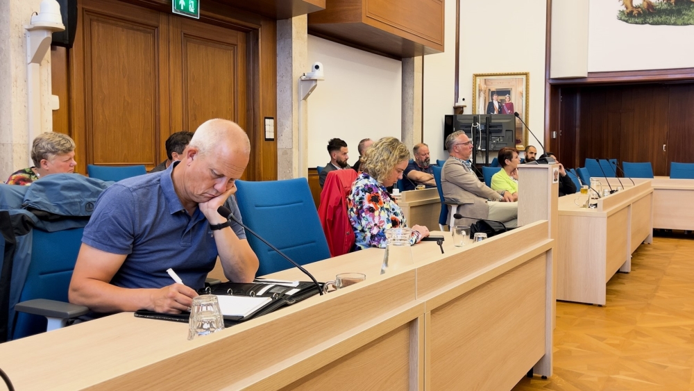 Vlaardingers leren hoe de politiek werkt: ‘Wie weet zien jullie me nog terug!’