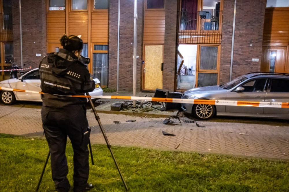 Het huis van de moeder van René F. na de explosie.