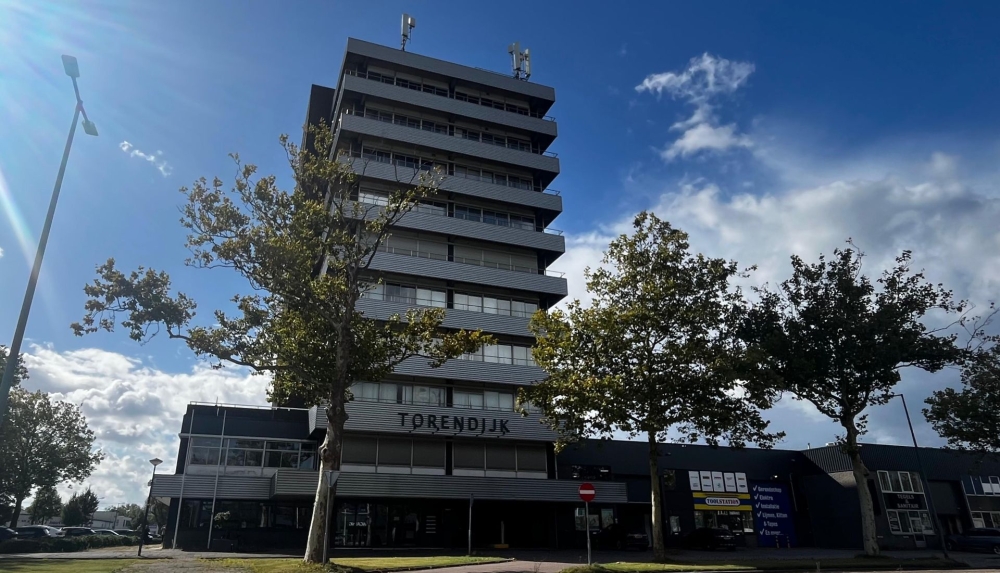 Kantoorgebouw Torendijk door college voorgesteld als azc-locatie in Schiedam
