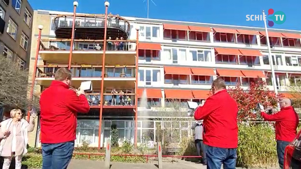 Vrolijke noten op de zaterdagochtend bij Frankeland