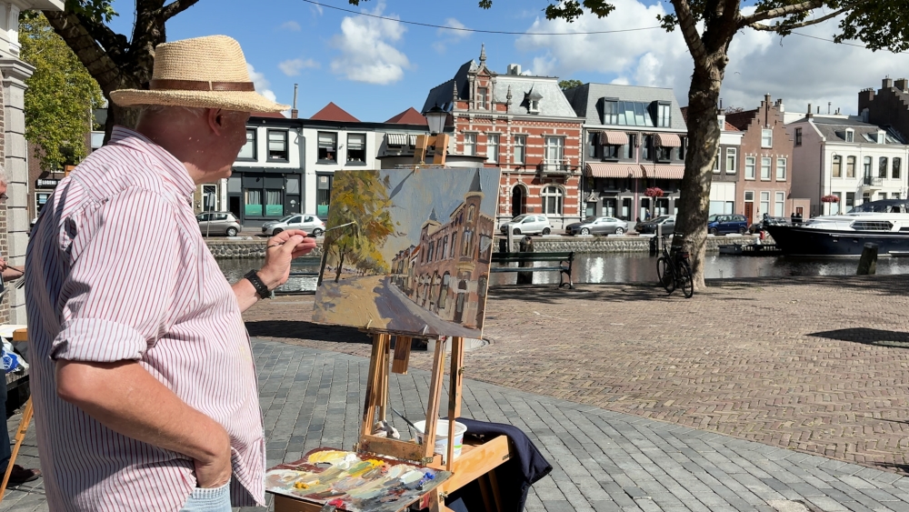 Kunstenaars schilderen Vlaardingen: 'Er is positieve concurrentie'