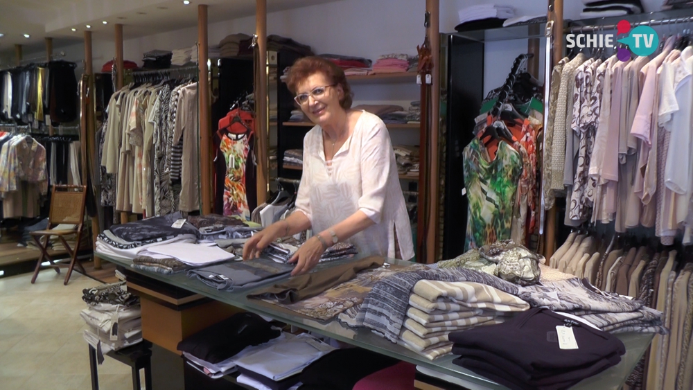 Mitzi (75) staat nog altijd in haar modewinkel, maar &#039;nu is het genoeg geweest&#039;