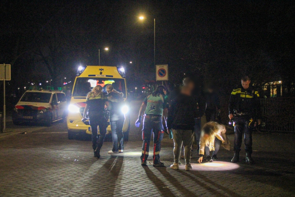 Fietser raakt gewond bij botsing met auto