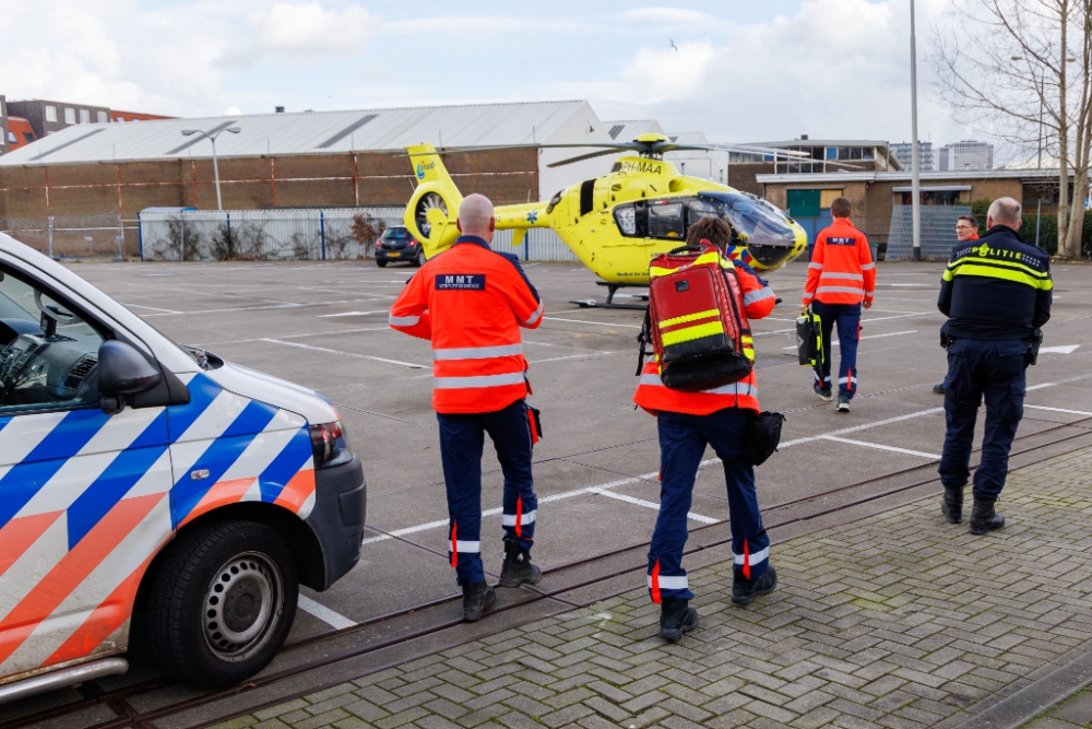 Traumahelikopter ingezet bij medische noodsituatie in Schiedam