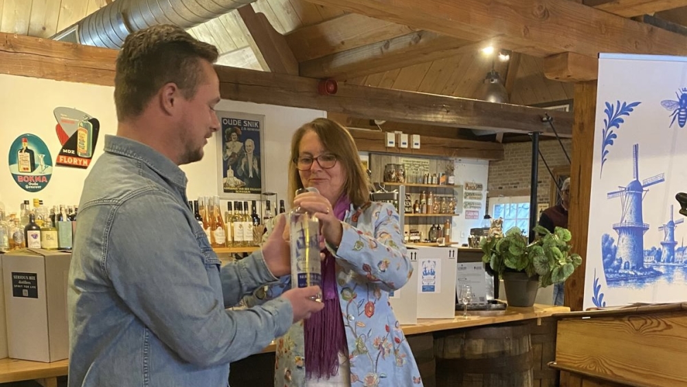 'Nieuwe oude jenever' gepresenteerd in de hoop cultuur levend te houden