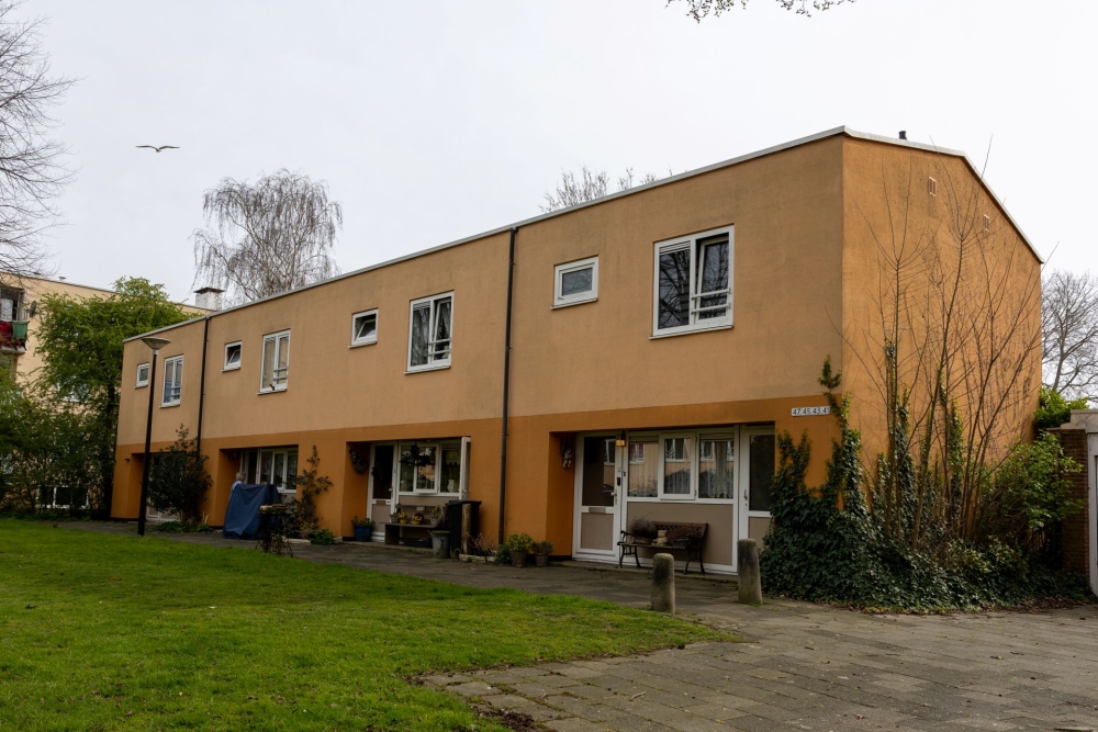 Vlaardinger (82) ligt te slapen en schrikt wakker door dreigende overvallers