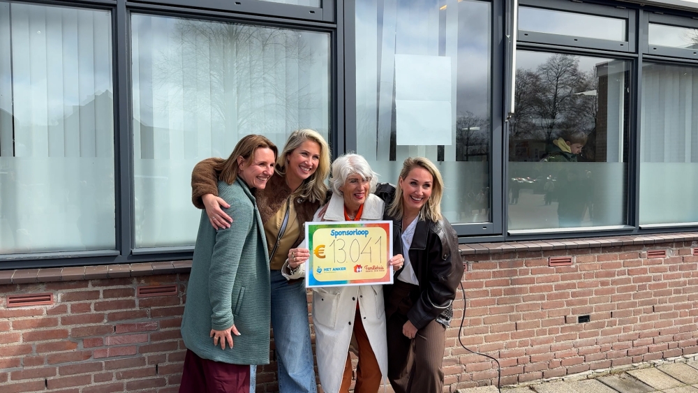 Zussen Van Dijk verrast na opbrengt van 13.041 euro door sponsorloop van IKC Het Anker