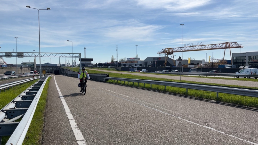 Fietstunnel Benelux zou open gaan, maar er zijn toch weer problemen