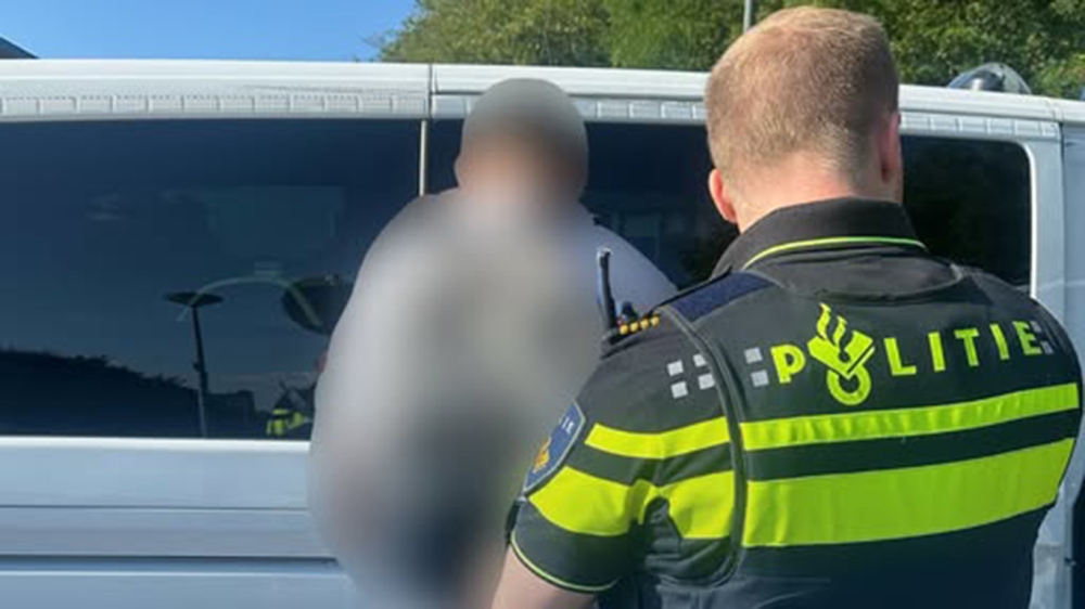 Jongen onder bedreiging van mes van fatbike beroofd, politie pakt verdachte op