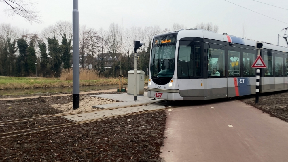 Tram 21 in Schiedam-Noord