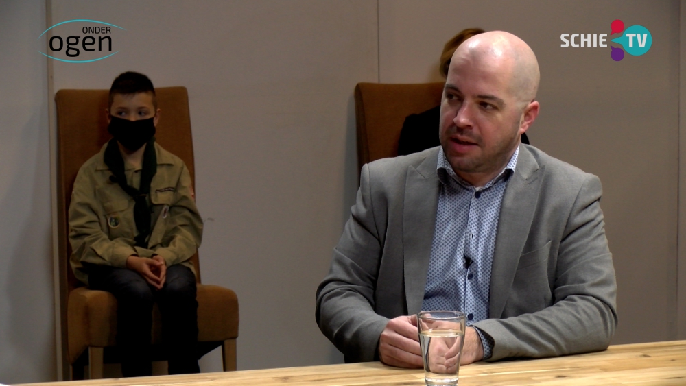 Wethouder Ruseler over ophef rond Schiedamse vrijwilligersgeschenk