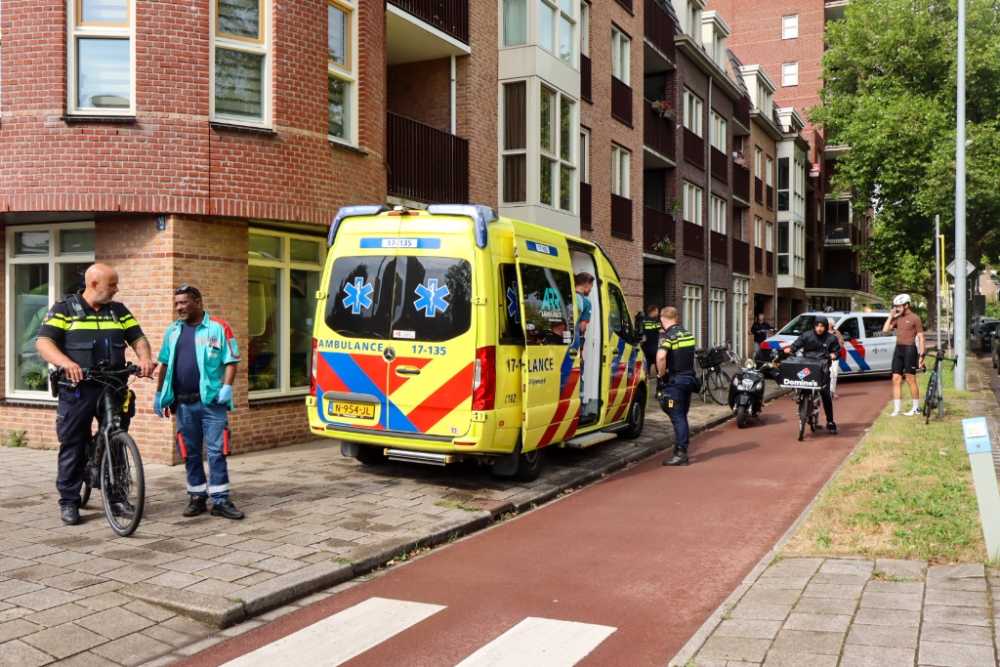 Man naar ziekenhuis na scooterongeval