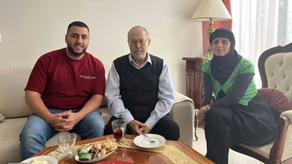 Palestijnse Vlaardingers waarderen monument als cadeau van burgemeester Wijbenga