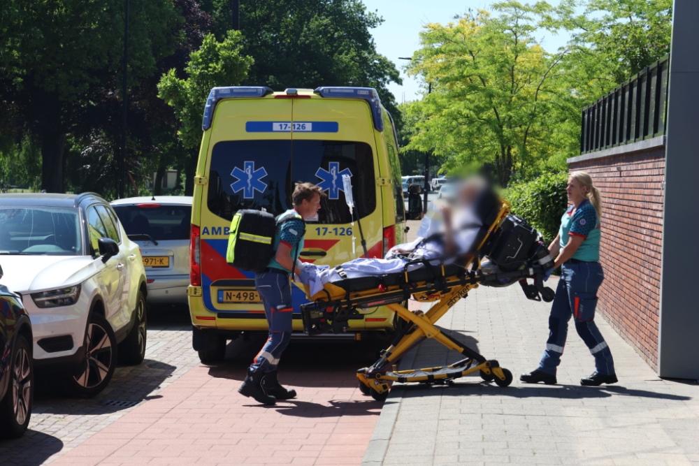 Politie breekt deur open voor man die hulp nodig heeft