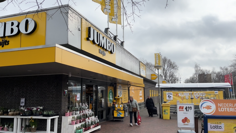 Nieuwe supermarkt en appartementen op terrein Jumbo aan De Loper stap dichterbij