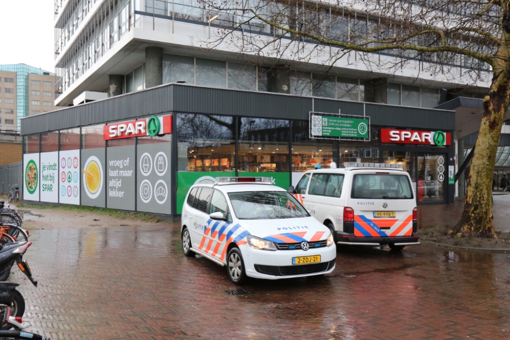 Spar supermarkt op Stationsplein overvallen