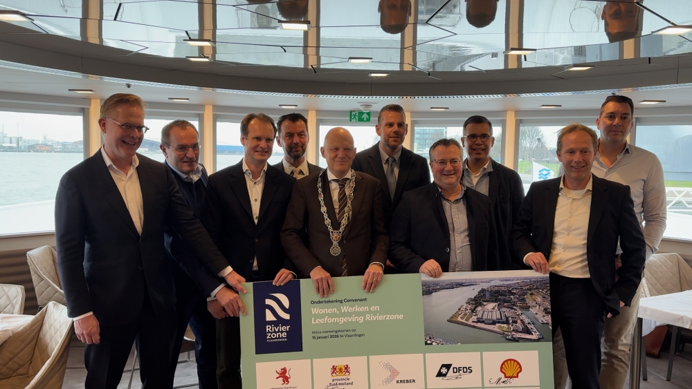 Gemeente en industrie tekenen akkoord over omgang met geur- en geluidsoverlast Rivierzone