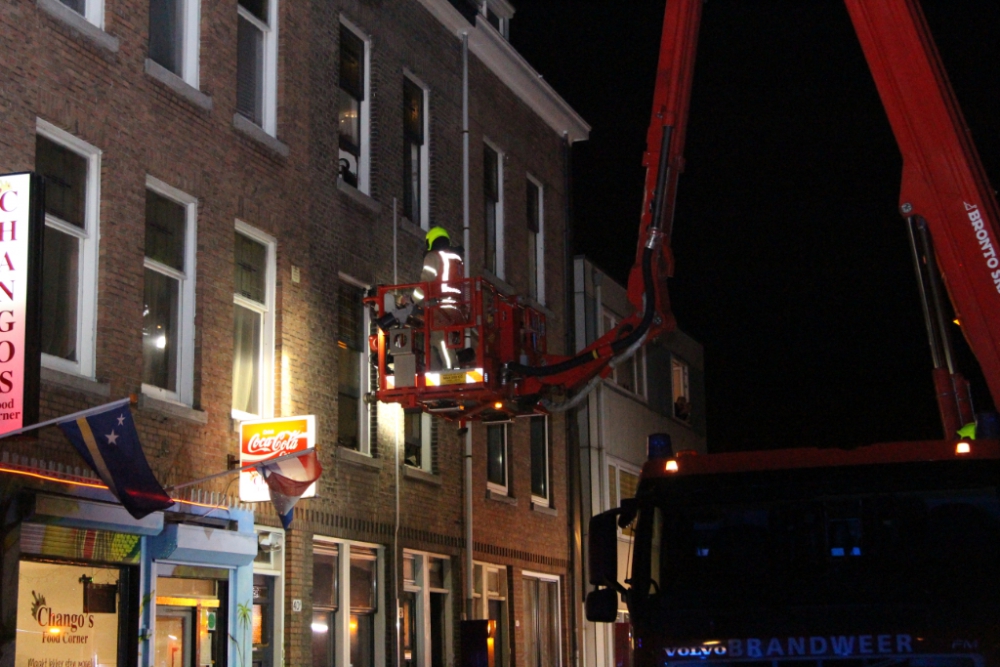 Brandweer heeft woningbrand snel onder controle dankzij oplettende buren, kerstfeest Peperklip afgelast