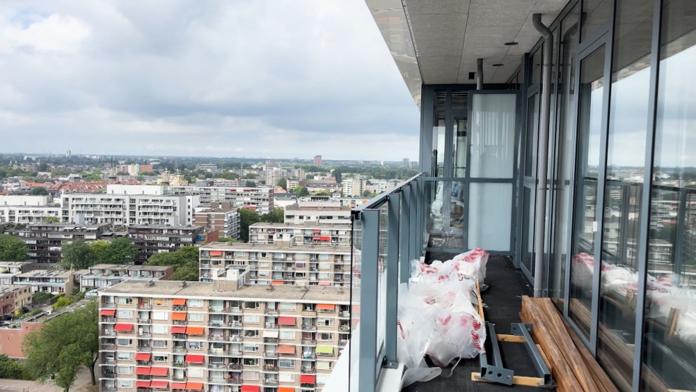 Een appartement van Terras aan de Schie in aanbouw in de zomer van 2024