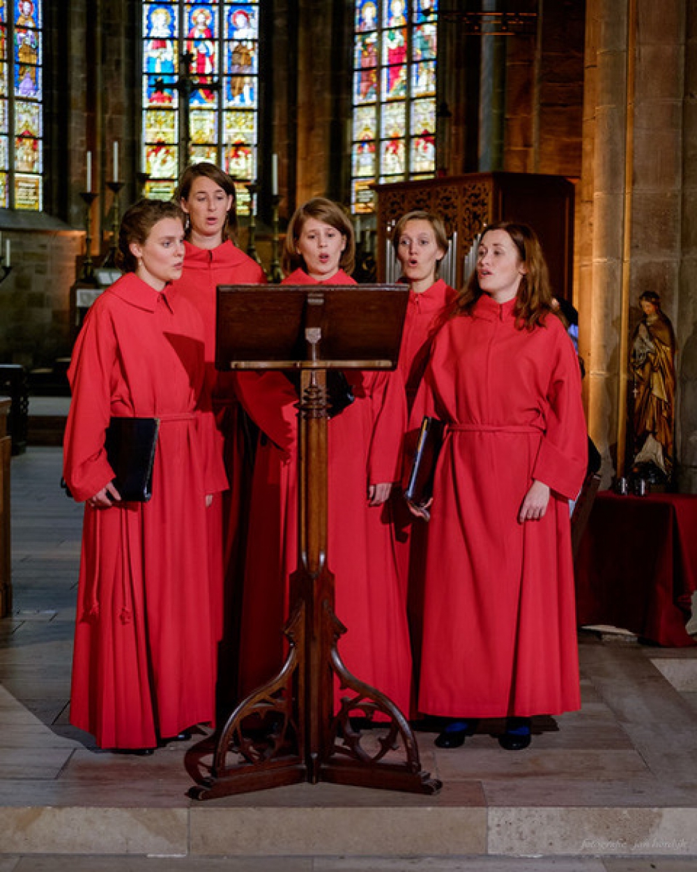 Whisful Singing treedt op in Liduina Basiliek