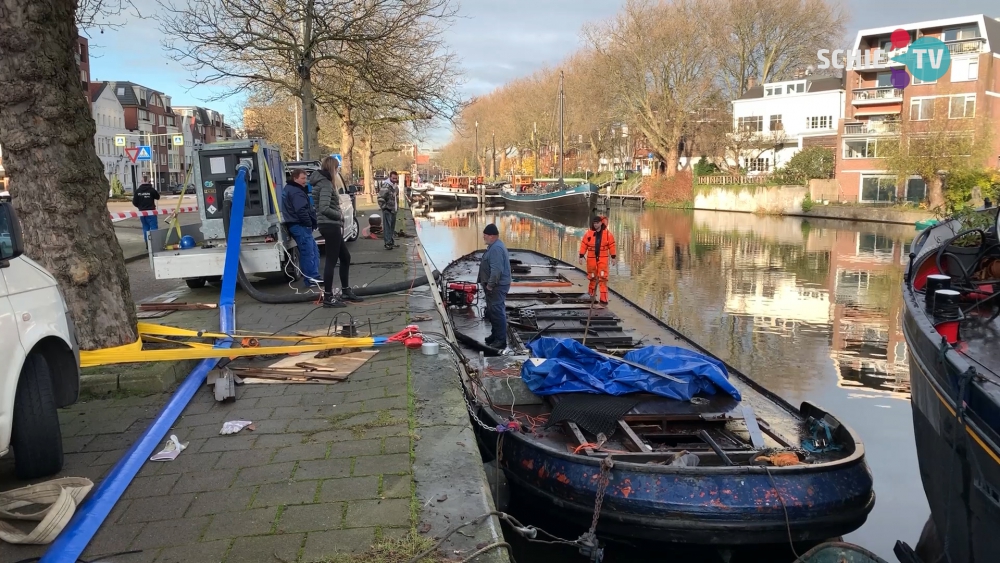 Plantenschuit weer boven water