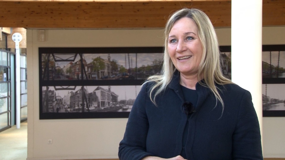 Caroline Bos stopt als gemeentesecretaris in Schiedam