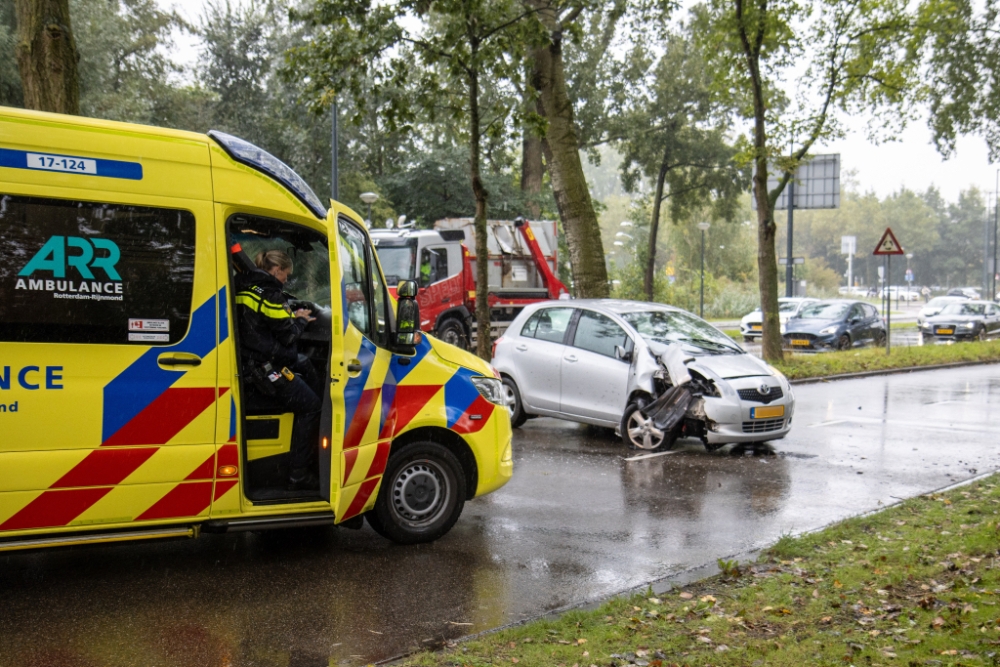 Chaos op kruispunt na eenzijdig ongeval