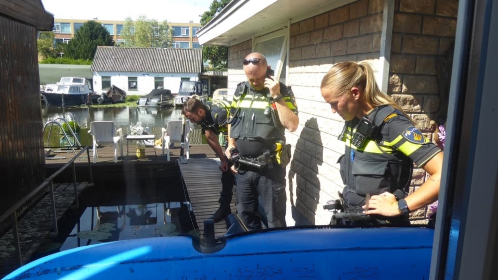 Schoen met mensenvoet gevonden in Vlaardingse Vaart: &#039;Er hing een bot aan&#039;