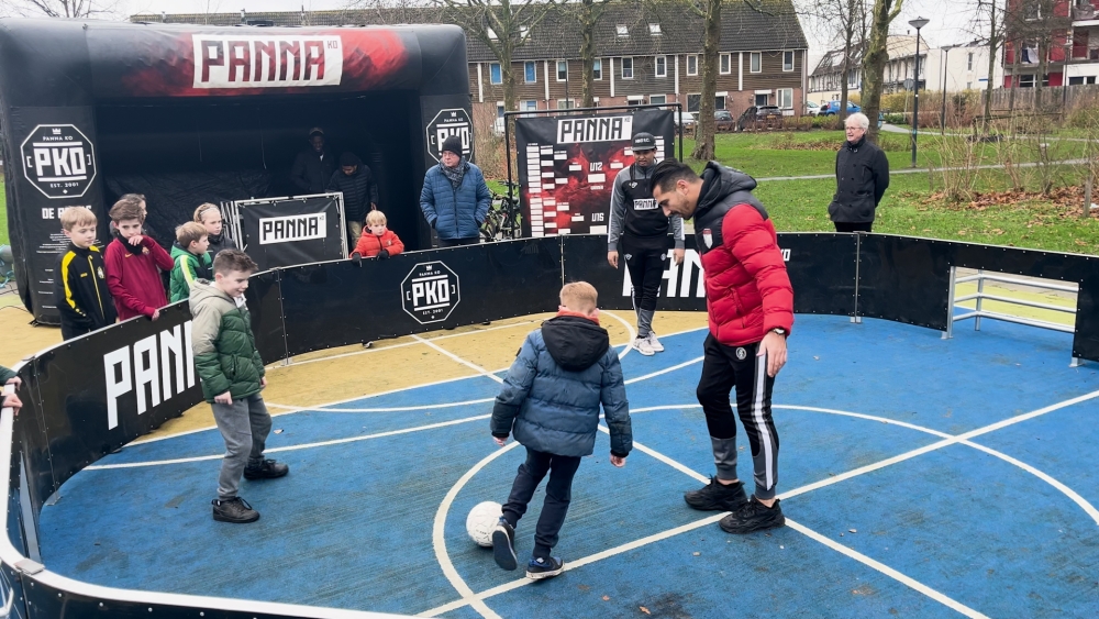 Jeugd in actie op panna-toernooi: ‘Het is best lastig, maar leuk!’