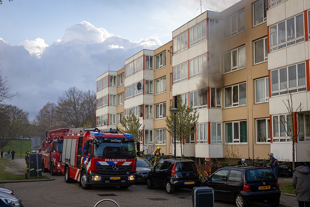 Flinke rookontwikkeling in Schiedamse flatwoning door brandende wasdroger