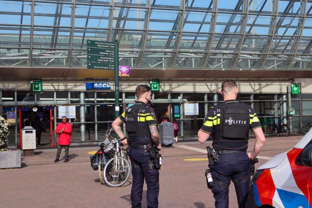 Zorgen over rivaliserende jeugdbendes: ‘Ze lopen met messen en vuurwapens’