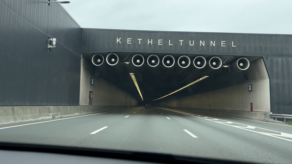 Ketheltunnel is tien jaar open: 'Liever helemaal geen weg, maar dit kon er mee door'