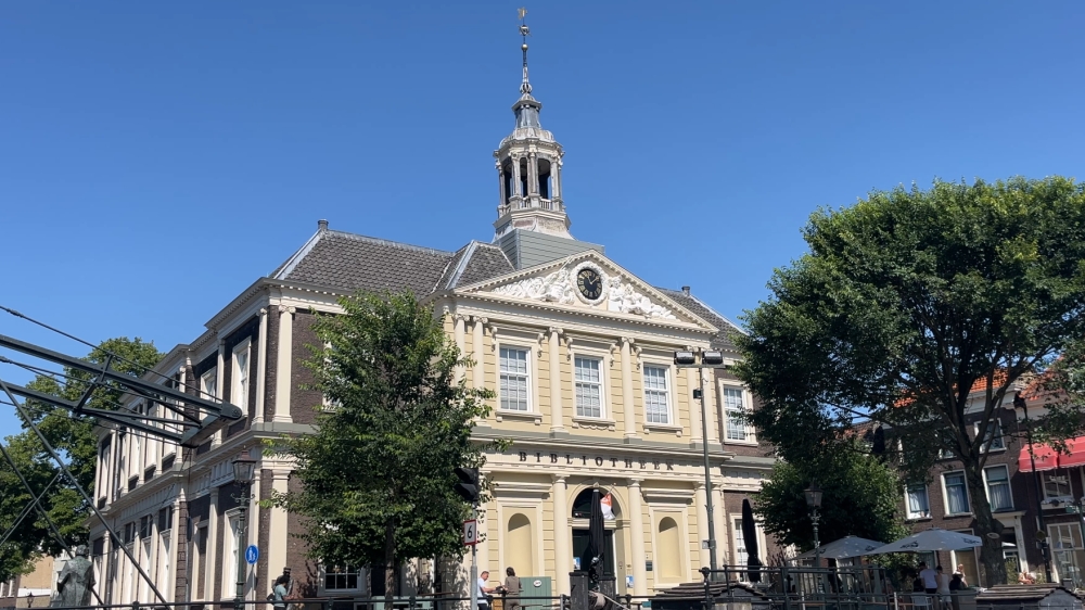 Bibliotheek Schiedam gaat vrijdag weer volledig open na brand in toilet